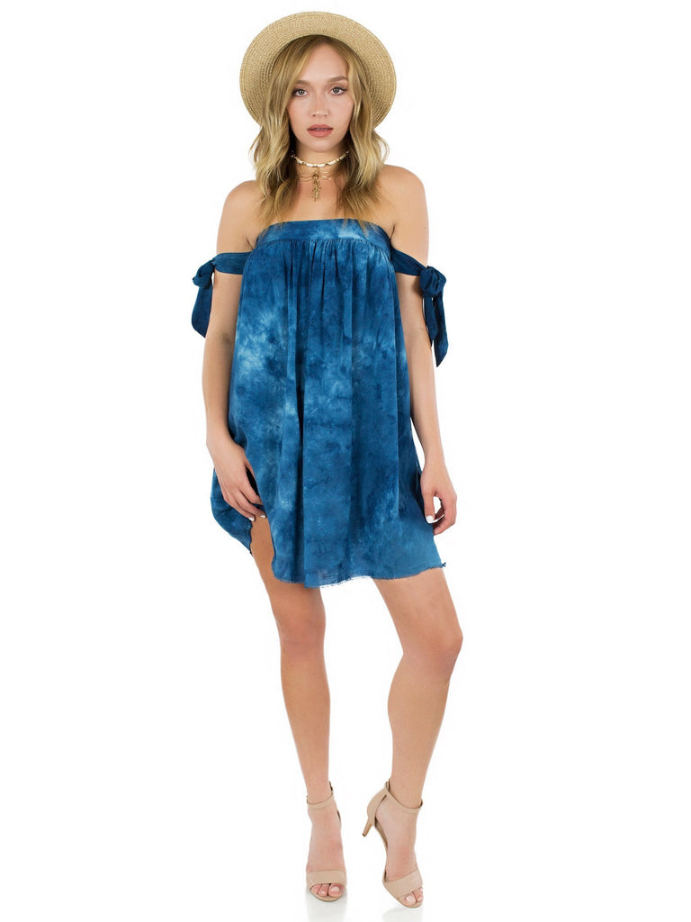 Women wearing a dress rental from Blue Life called Jeanne Wrap Culotte