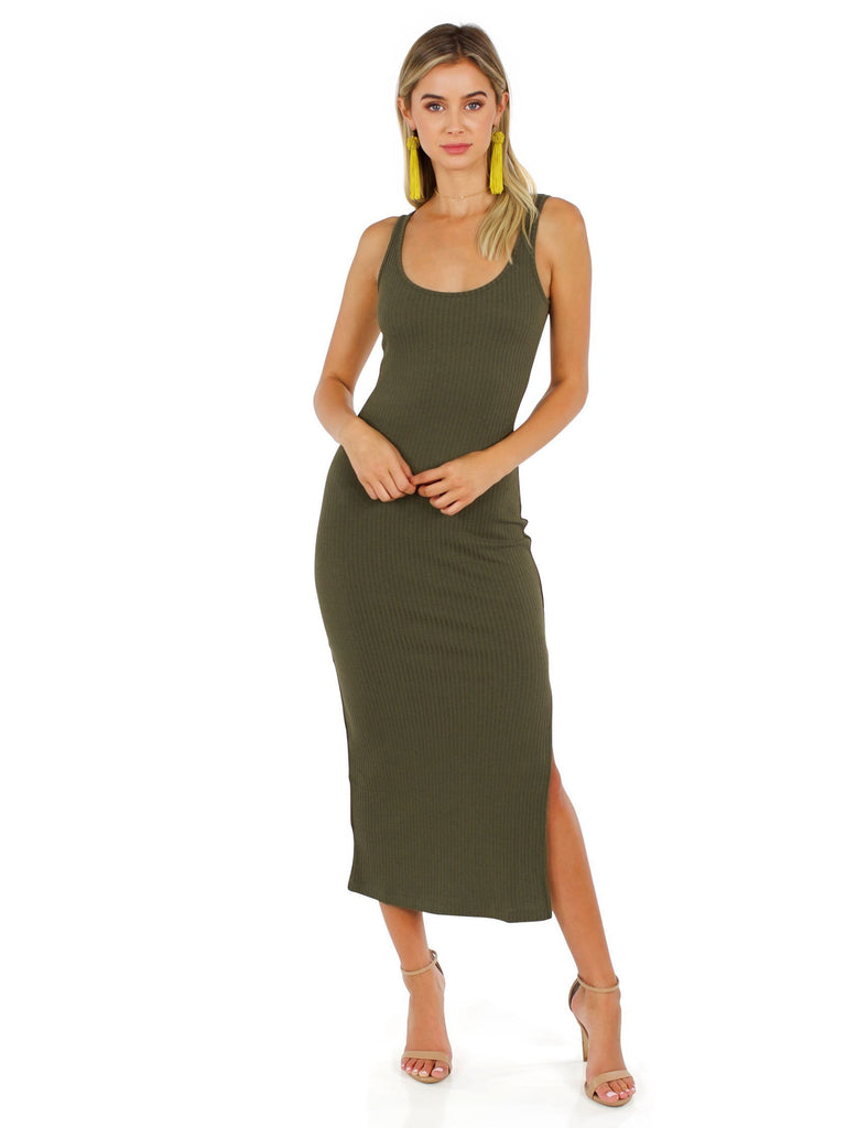 Women outfit in a dress rental from French Connection called Lolo Stretch Dress