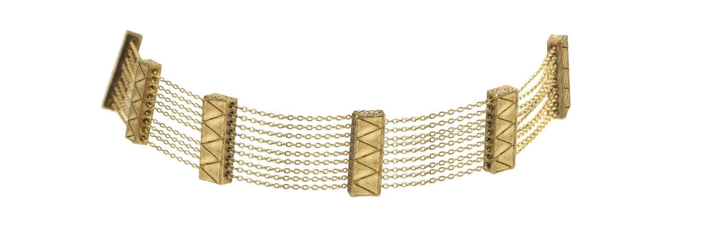 Women wearing a necklace rental from House of Harlow 1960 called Peak To Peak Choker Necklace